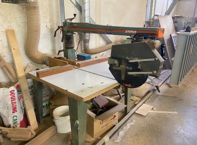 Radial Arm Saw