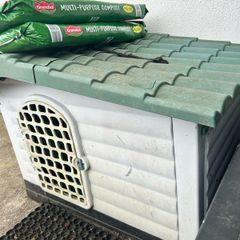 Dog house