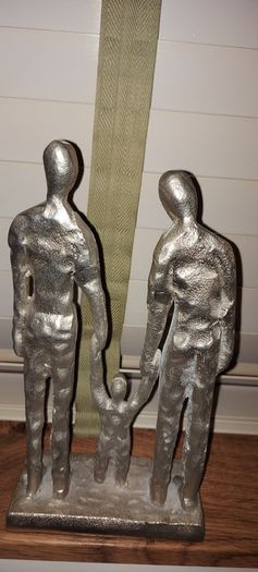 Ornament of family of 3 like NEW!