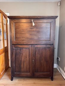 Dark Wood Dresser Cabinet