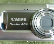 Canon Power Shot A470 point and shoot 7.1 MP Digital Camera