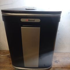 Paper shredder