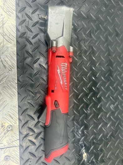 Milwaukee 3/8 impact ratchet