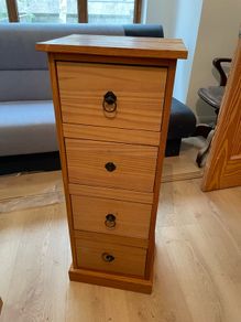 Drawers / plant stand