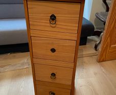 Drawers / plant stand