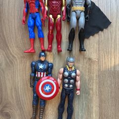 Marvel 28cm Action Figures x 5