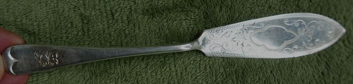 Antique Victorian-era Floral Silver Plate Butter Knifes