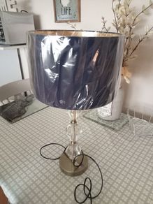 Table lamp