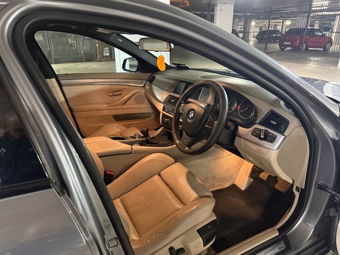 2011 Bmw 5-series