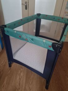 travel cot