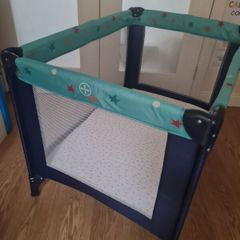 travel cot