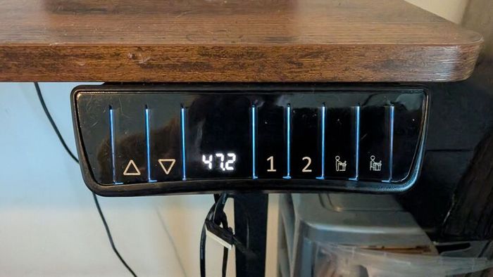 Standing desk