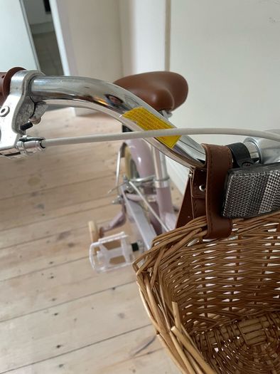 Girl's Harrington 16" Bike (as new)