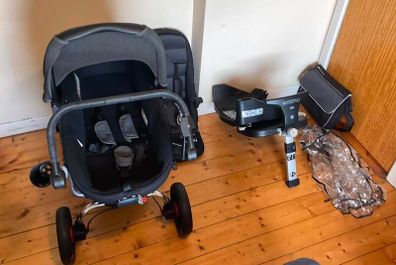 Jane Trider Matrix Light 2 Travel System Bundle | Worth 400 Euro