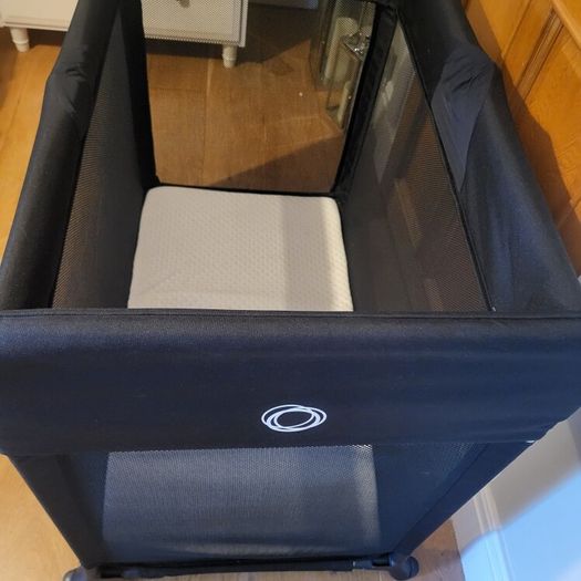 Bugaboo Stardust travel cot
