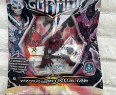 Gormiti Nature Unleashed Fume 2012 approx., 4 cm. Pack is damaged Please see pictures