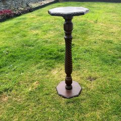 Plant stand