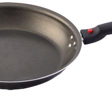 Quest 20cm Frying Pan with Removable Handle