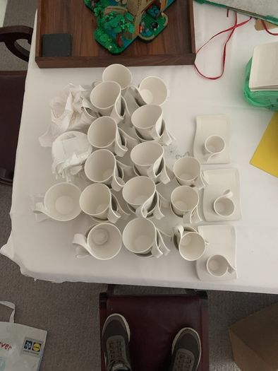 Villeroy & Boch New Wave cups & Saucers