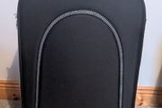 Medium suitcase