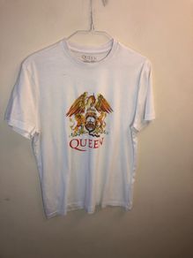 Queen T-shirt (large)