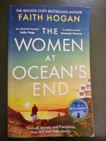 The Women at Ocean's End by Faith Hogan (Paperback)
