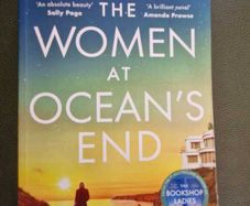 The Women at Ocean's End by Faith Hogan (Paperback)