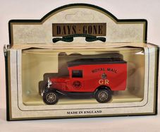 LLedo Diecast Model of Days Gone 18008 1934 Ford Model A Van Royal Mail GB