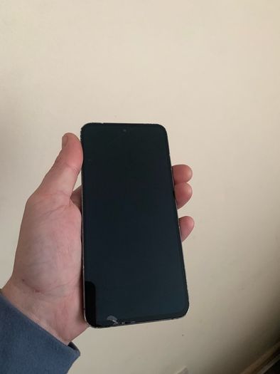 Samsung Galaxy S23 FE - 128GB/256GB - Phantom Black/Cream (For Parts / Repair Only)