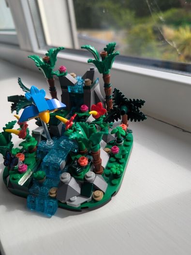 40782 LEGO Tropical Rainforest Diorama