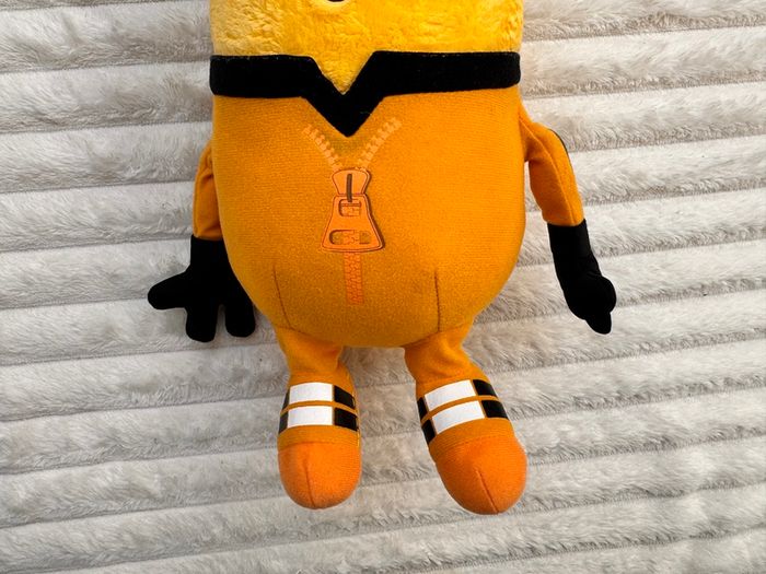 Minions The Rise Of Gru Kung Fu Kevin Plus Soft approx. 30 cm. Posh Paws Used Please see photos
