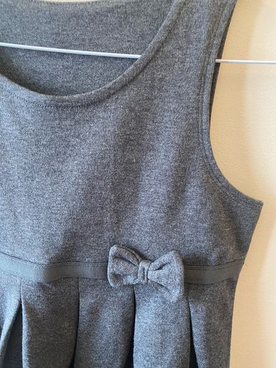 M&S grey pinafore (new) age 8-9