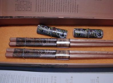 Gift boxed set of bamboo sticks