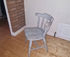 Kitchen table chairs x 4