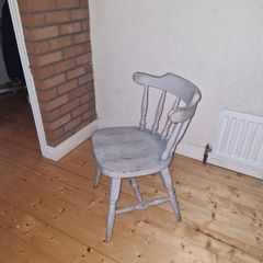 Kitchen table chairs x 4
