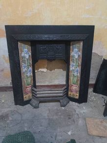 cast iron fireplace / surround