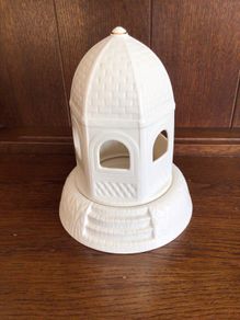 Donegal Belleek China garden house Candle holder VGC