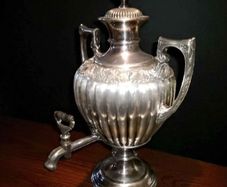 Ornate Victorian silver plated large tea urn