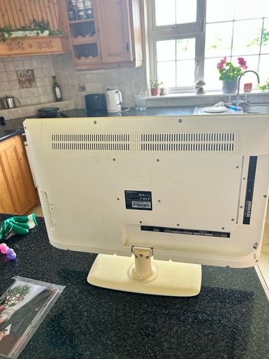Hannspree 24' TV