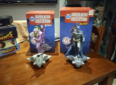 DC collectable Batman & Joker 35cm statue