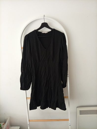 v neck mini