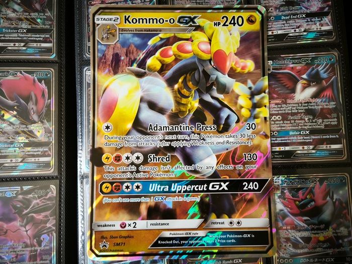 Kommo-o GX ! Jumbo Oversized Card ! Promo from Sun & Moon Era ! 2017 ! Pokemon Card !