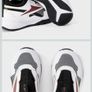 Reebok Boy's Trainers. Size UK 3.5 Image 2