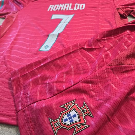 Ronaldo Portugal home football kids jersey/kits