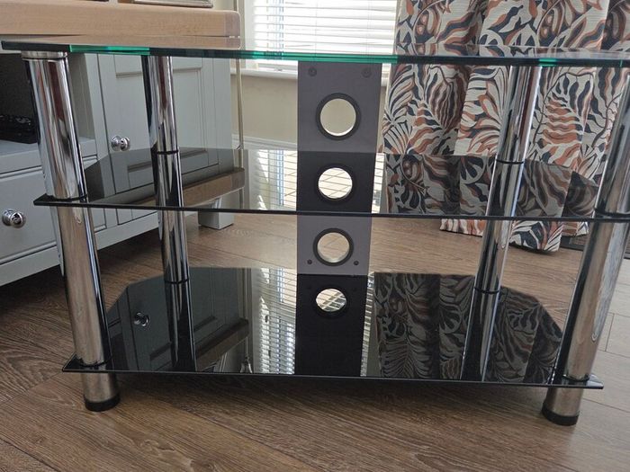 TV Stand free of charge
