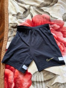 male shorts Nike size L excellent and clean