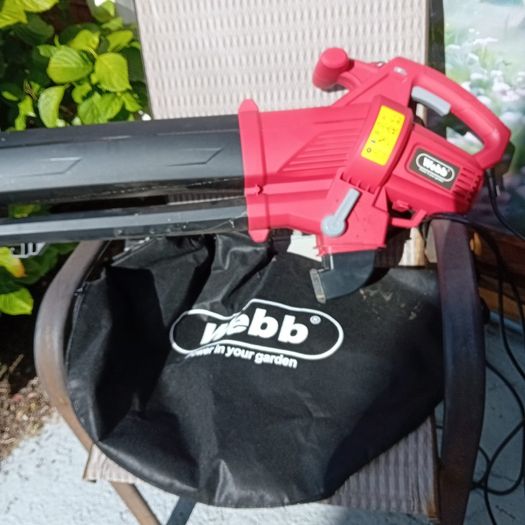 Webb Leaf Blower