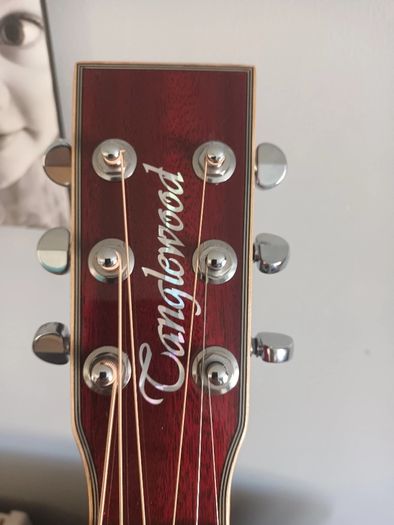 tanglewood acoustic guitar