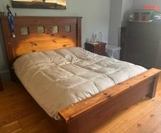 Kingsize wooden bed frame