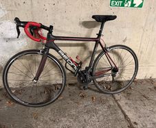 BeOne Pro Raw Carbon Bike